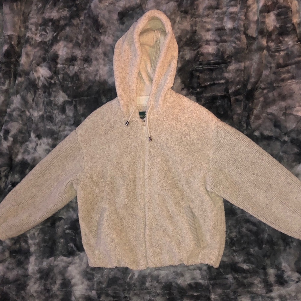 Beige Jacket - FREE SURPRISE W/ PURCHASE